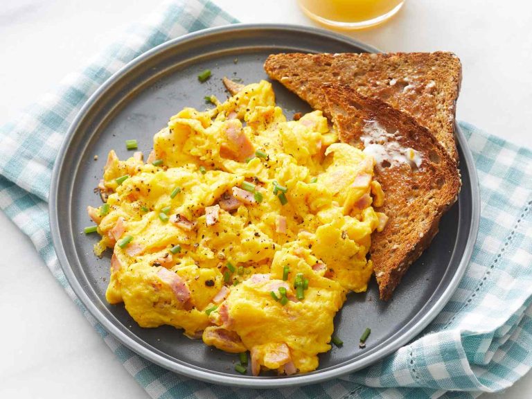 Scrambled Eggs Recipe